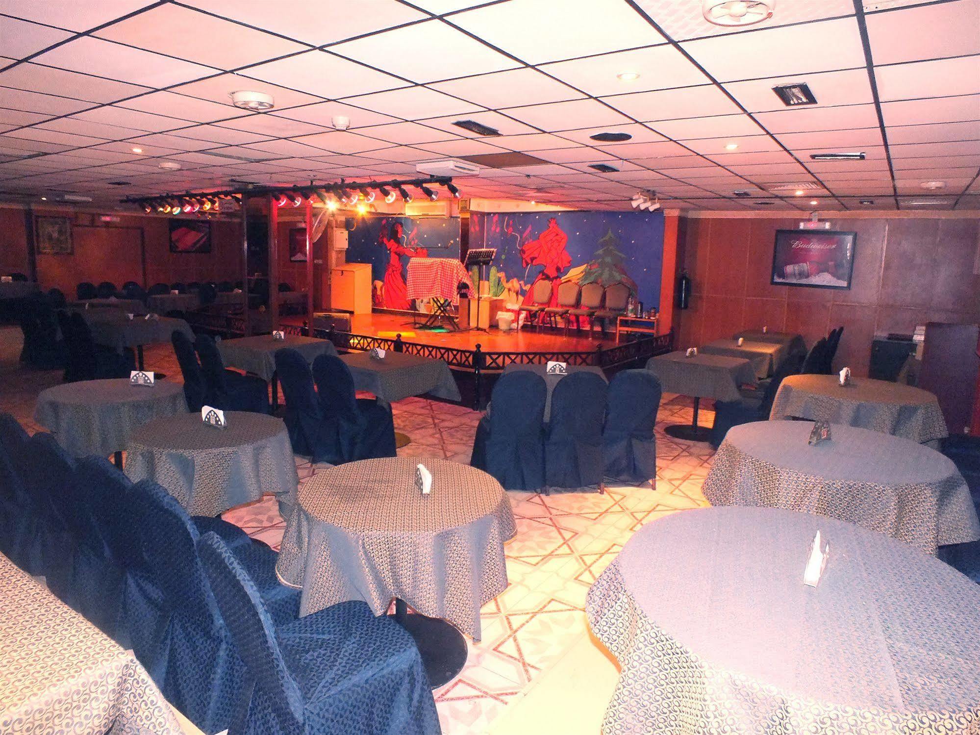 Al Bahjah 3* Seeb